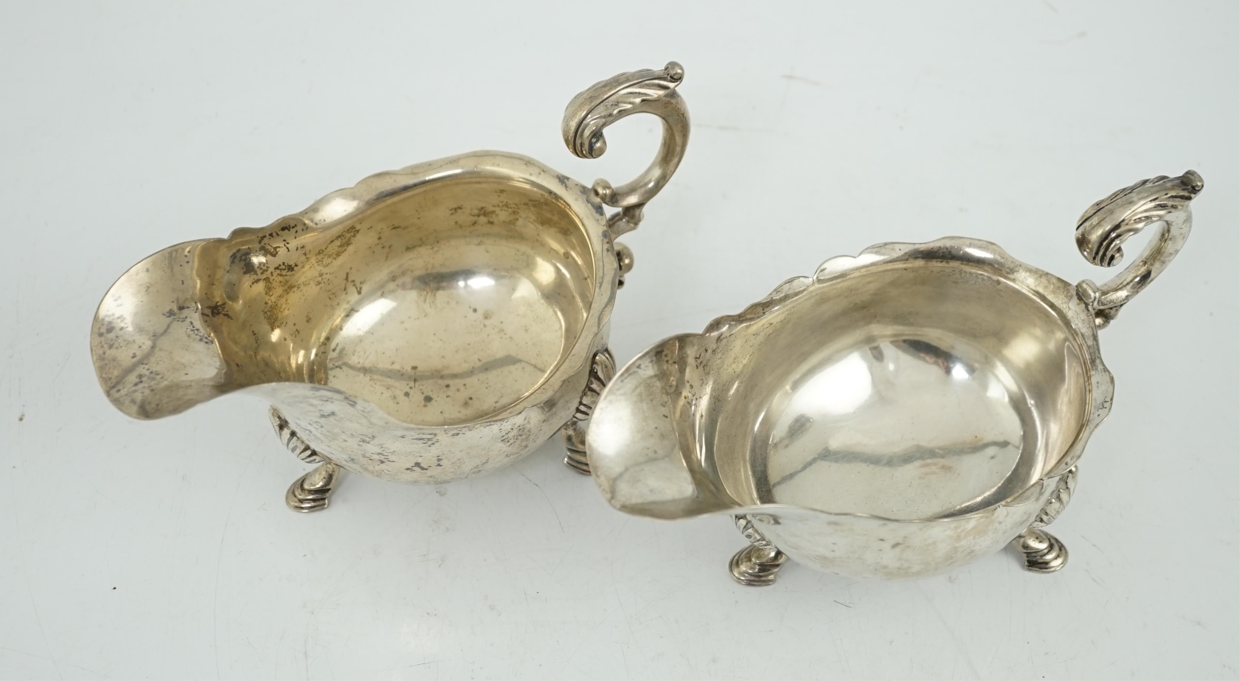 A pair of late Victorian silver sauceboats, by Charles Stuart Harris